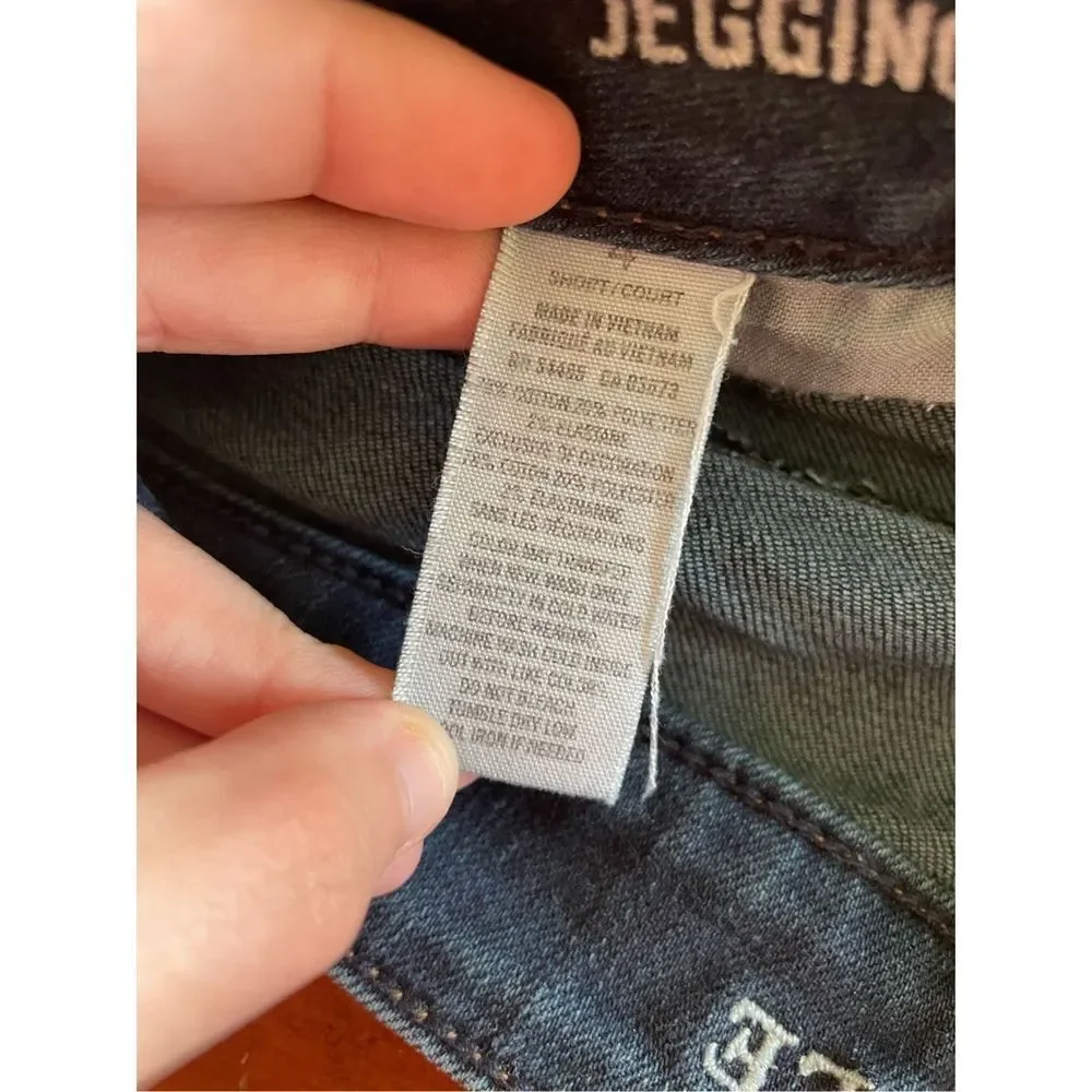 American Eagle Dark Wash Jeggings Size 4 Short
